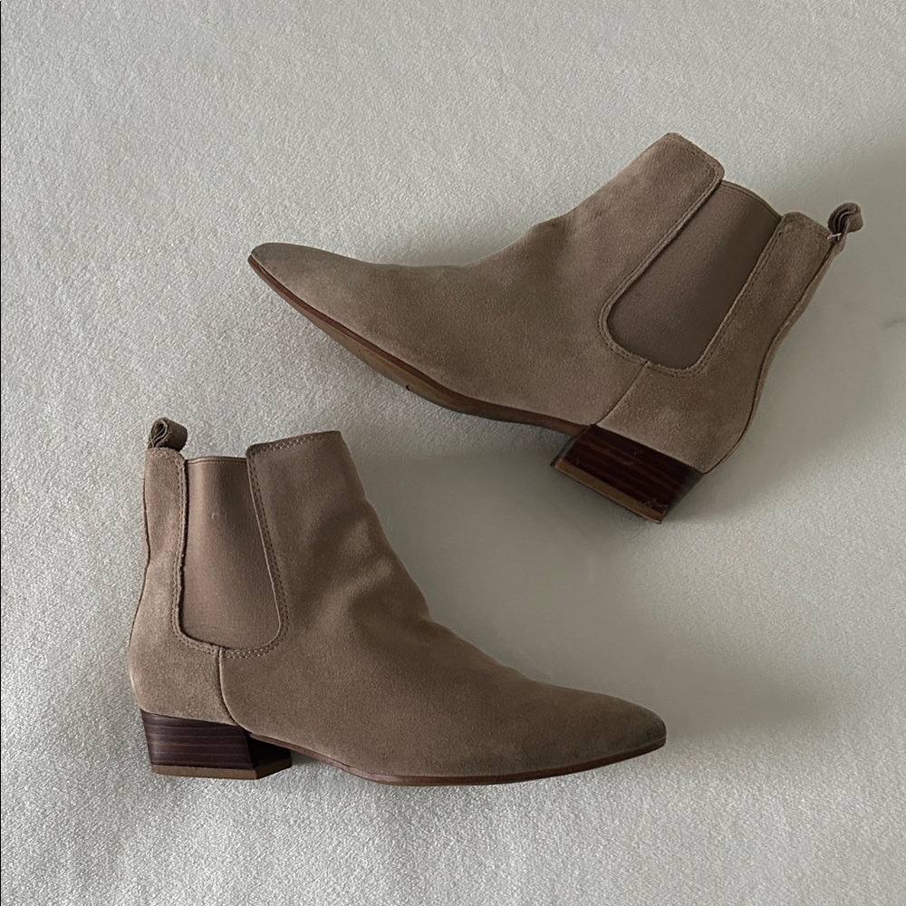 Franco Sarto Suede Leather Ankle Booties Size 6.5- Taupe/Brown